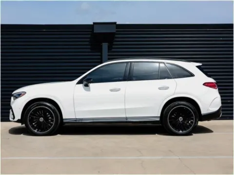 Photos of 2023 Mercedes-Benz GLC 300 for sale in Austin, TX at Porsche Austin