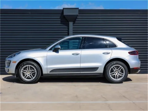 Photos of 2017 Porsche Macan for sale in Austin, TX at Porsche Austin