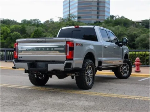 More photos of 2024 Ford Super Duty F-350 SRW Limited at Porsche Austin, TX