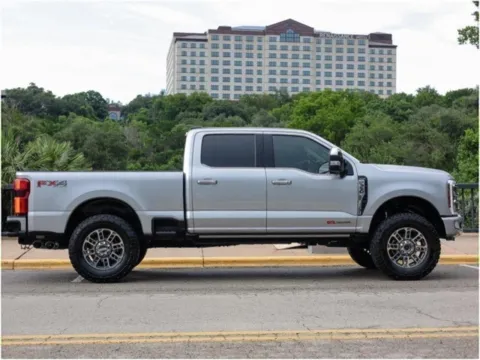 More photos of 2024 Ford Super Duty F-350 SRW Limited at Porsche Austin, TX