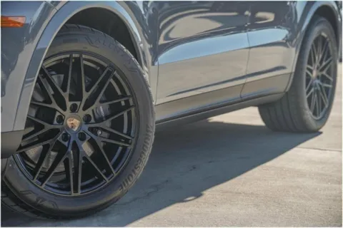 Photos of 2025 Porsche Cayenne for sale in Austin, TX at Porsche Austin
