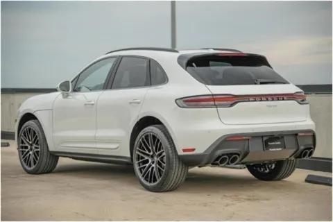 More photos of 2025 Porsche Macan at Porsche Austin, TX