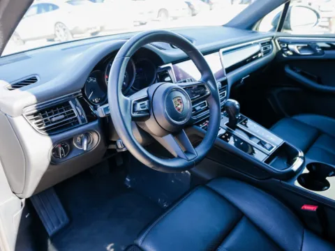 More photos of 2025 Porsche Macan at Porsche Austin, TX