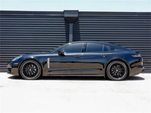 Photos of 2023 Porsche Panamera Platinum Edition for sale in Austin, TX at Porsche Austin