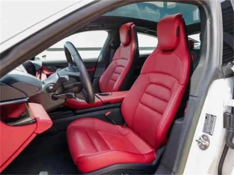 More photos of 2022 Porsche Taycan 4S at Porsche Austin, TX