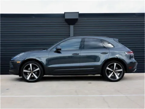 Photos of 2023 Porsche Macan for sale in Austin, TX at Porsche Austin