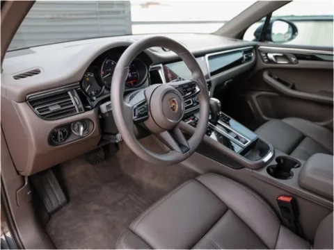 More photos of 2023 Porsche Macan at Porsche Austin, TX