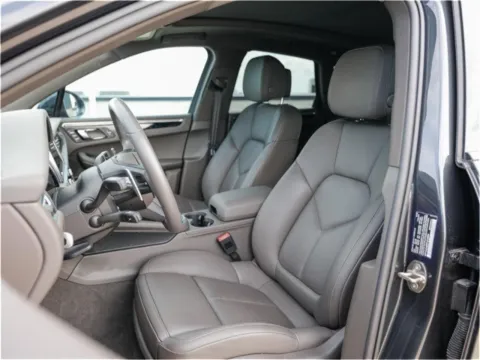 More photos of 2023 Porsche Macan at Porsche Austin, TX