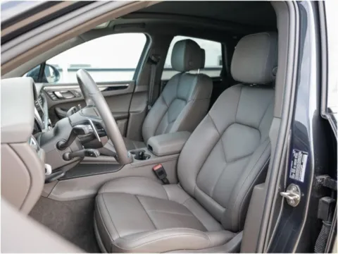 More photos of 2023 Porsche Macan at Porsche Austin, TX