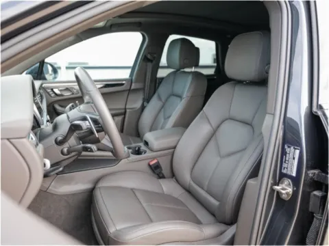 More photos of 2023 Porsche Macan at Porsche Austin, TX