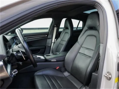 More photos of 2022 Porsche Panamera 4 Platinum Edition at Porsche Austin, TX