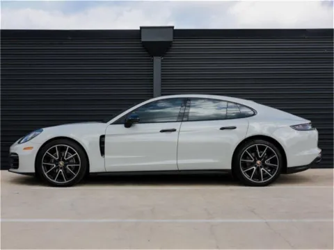 Photos of 2022 Porsche Panamera 4 Platinum Edition for sale in Austin, TX at Porsche Austin