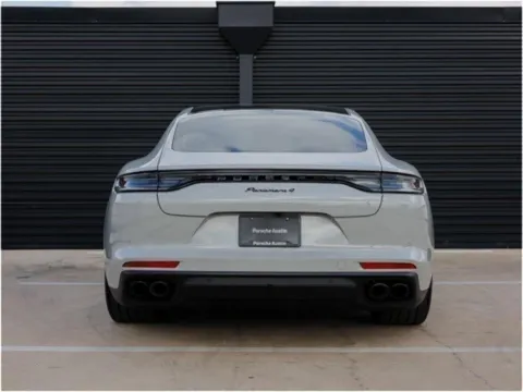 More photos of 2022 Porsche Panamera 4 Platinum Edition at Porsche Austin, TX