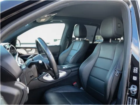 More photos of 2022 Mercedes-Benz GLE 450 at Porsche Austin, TX