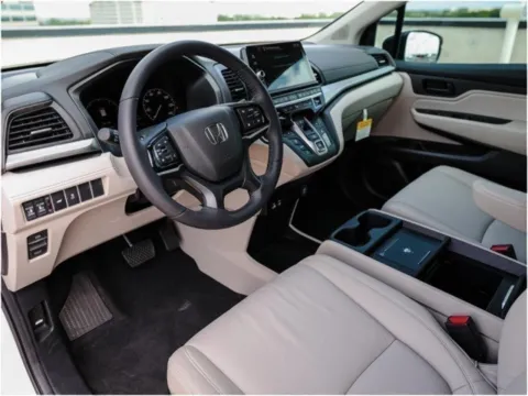 More photos of 2025 Honda Odyssey EX-L at Porsche Austin, TX