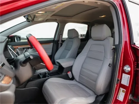 More photos of 2022 Honda CR-V EX-L at Porsche Austin, TX