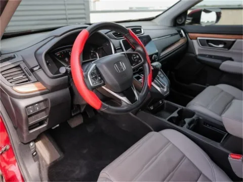 More photos of 2022 Honda CR-V EX-L at Porsche Austin, TX
