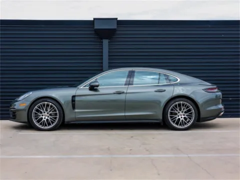 Photos of 2022 Porsche Panamera 4S for sale in Austin, TX at Porsche Austin