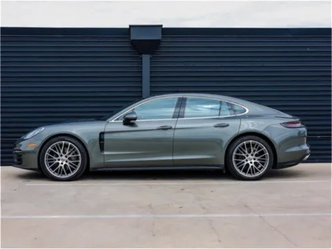 Photos of 2022 Porsche Panamera 4S for sale in Austin, TX at Porsche Austin