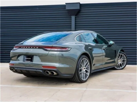 More photos of 2022 Porsche Panamera 4S at Porsche Austin, TX