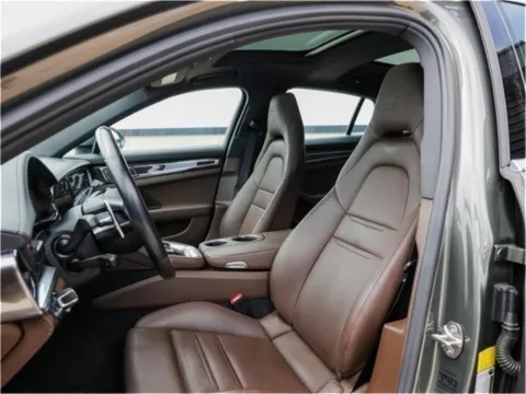 More photos of 2022 Porsche Panamera 4S at Porsche Austin, TX