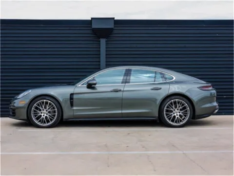 Photos of 2022 Porsche Panamera 4S for sale in Austin, TX at Porsche Austin