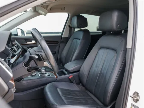 More photos of 2018 Audi Q5 Premium at Porsche Austin, TX
