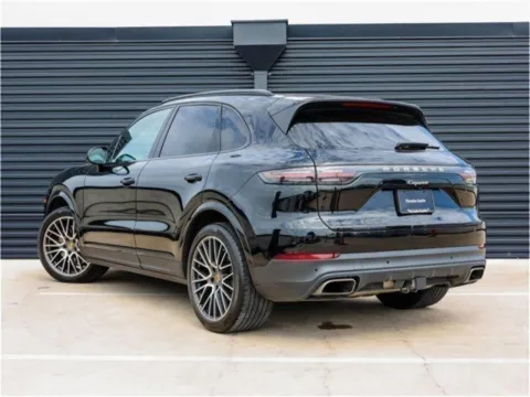 Another view of 2022 Porsche Cayenne for sale in Austin, TX at Porsche Austin