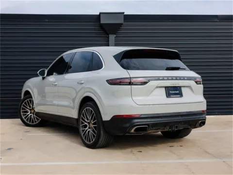 Another view of 2022 Porsche Cayenne for sale in Austin, TX at Porsche Austin