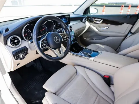 More photos of 2020 Mercedes-Benz GLC 300 at Porsche Austin, TX