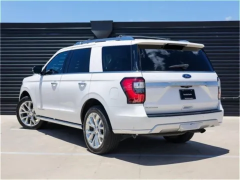 Photos of 2019 Ford Expedition Platinum for sale in Austin, TX at Porsche Austin