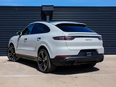 Another view of 2022 Porsche Cayenne S for sale in Austin, TX at Porsche Austin