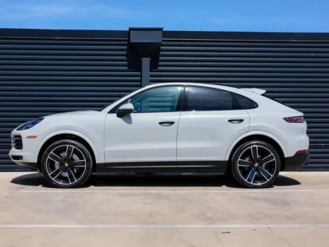 Photos of 2022 Porsche Cayenne S for sale in Austin, TX at Porsche Austin