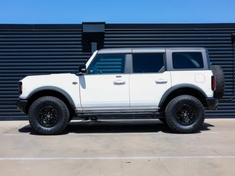 Photos of 2021 Ford Bronco Wildtrak for sale in Austin, TX at Porsche Austin