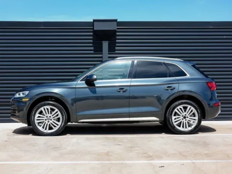 Photos of 2018 Audi Q5 Premium Plus for sale in Austin, TX at Porsche Austin