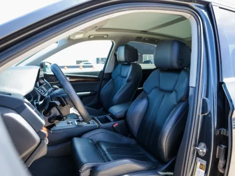 More photos of 2018 Audi Q5 Premium Plus at Porsche Austin, TX