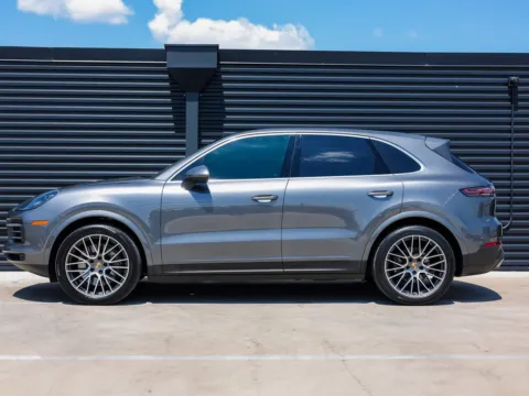 Photos of 2022 Porsche Cayenne S for sale in Austin, TX at Porsche Austin