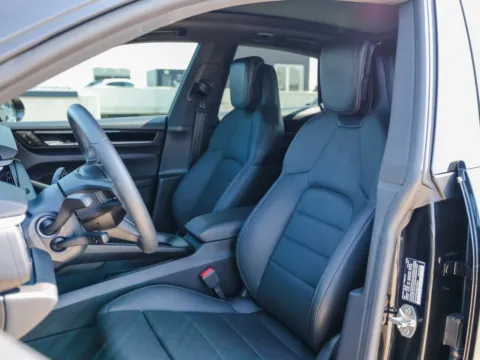 More photos of 2025 Porsche Macan Electric at Porsche Austin, TX