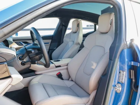 More photos of 2022 Porsche Taycan at Porsche Austin, TX
