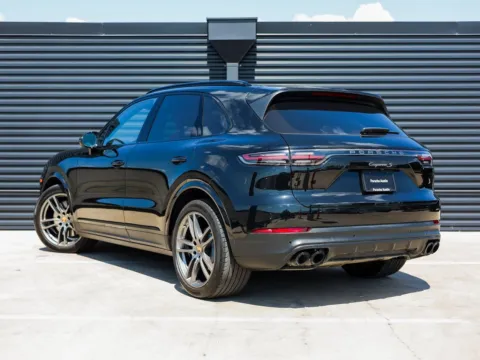 Another view of 2023 Porsche Cayenne S Platinum Edition for sale in Austin, TX at Porsche Austin
