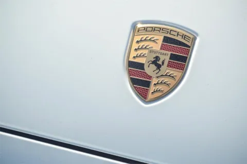 More photos of 2025 Porsche Cayenne at Porsche Austin, TX