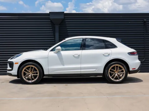 Photos of 2025 Porsche Macan for sale in Austin, TX at Porsche Austin