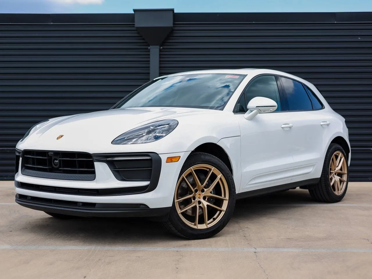 White 2025 Porsche Macan for sale in Austin, TX