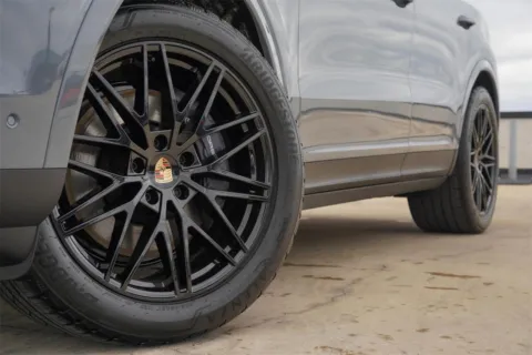 Photos of 2025 Porsche Cayenne for sale in Austin, TX at Porsche Austin