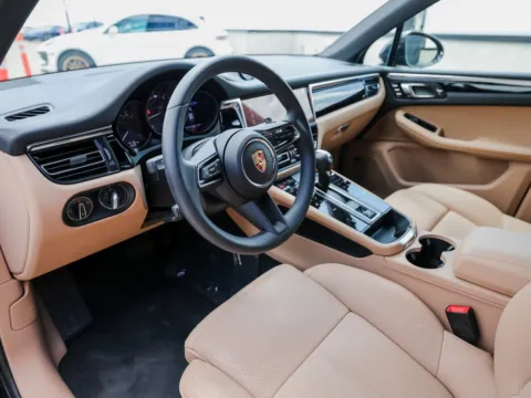 More photos of 2025 Porsche Macan at Porsche Austin, TX