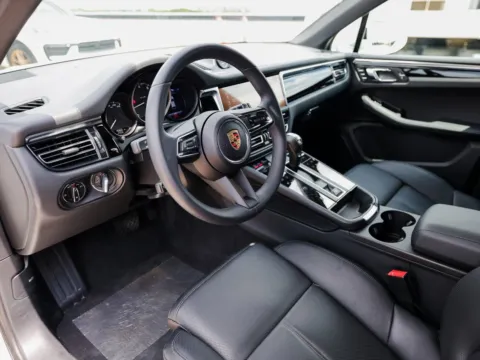 More photos of 2025 Porsche Macan at Porsche Austin, TX