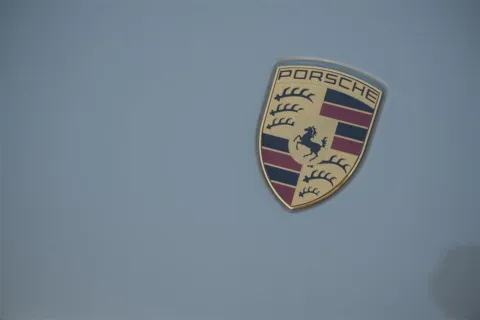 More photos of 2025 Porsche Macan at Porsche Austin, TX
