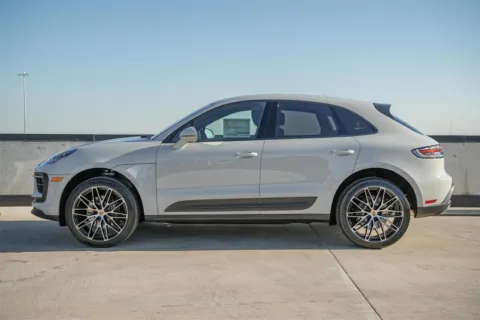 More photos of 2025 Porsche Macan at Porsche Austin, TX