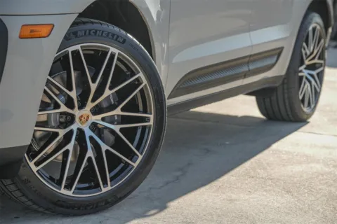Photos of 2025 Porsche Macan for sale in Austin, TX at Porsche Austin