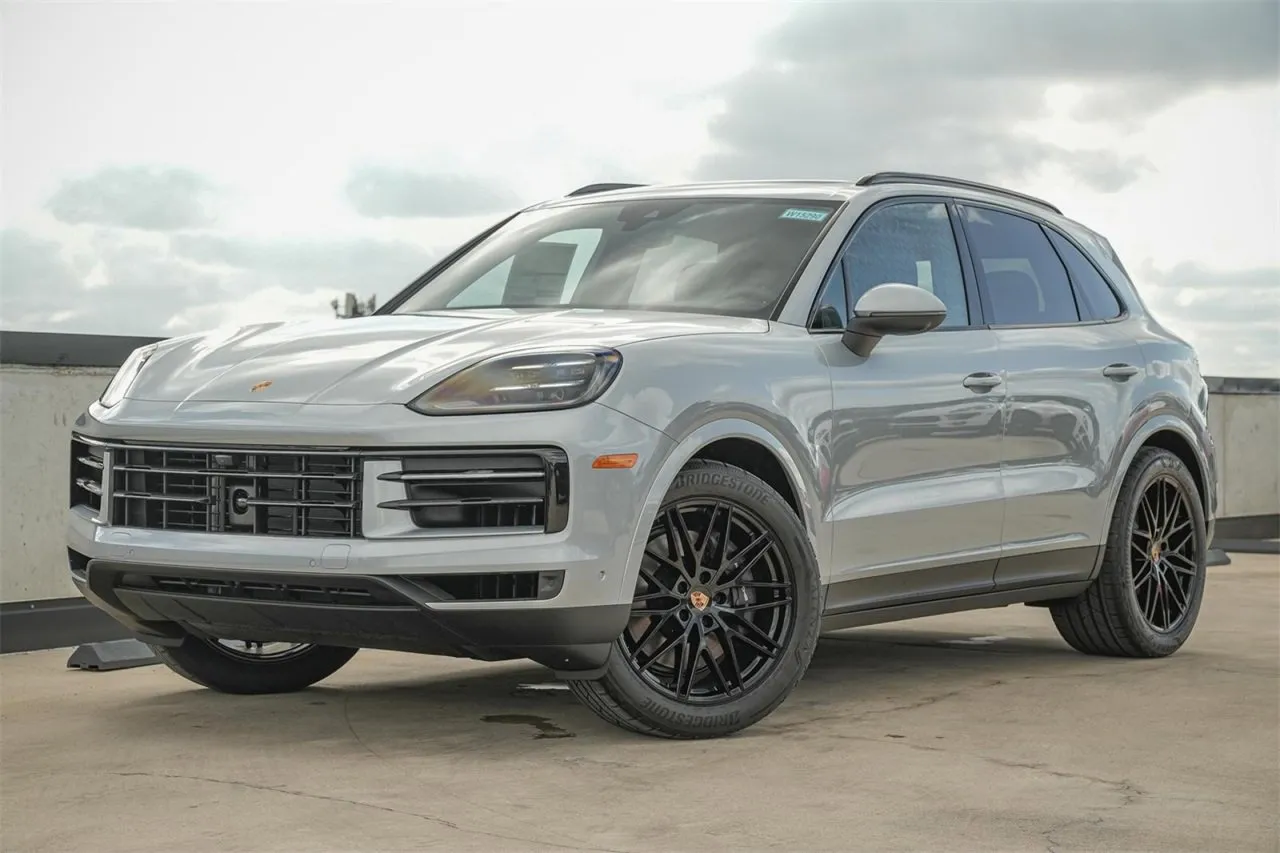 Silver 2025 Porsche Cayenne for sale in Austin, TX